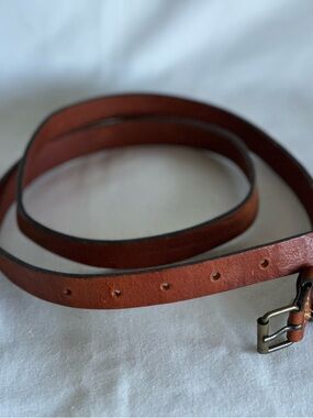 Divided Men's Classic Brown Leather Belt